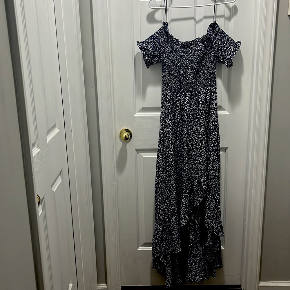 NEW!!! Tag still on! Gorgeous summer dress or a wonderful wedding guest dress